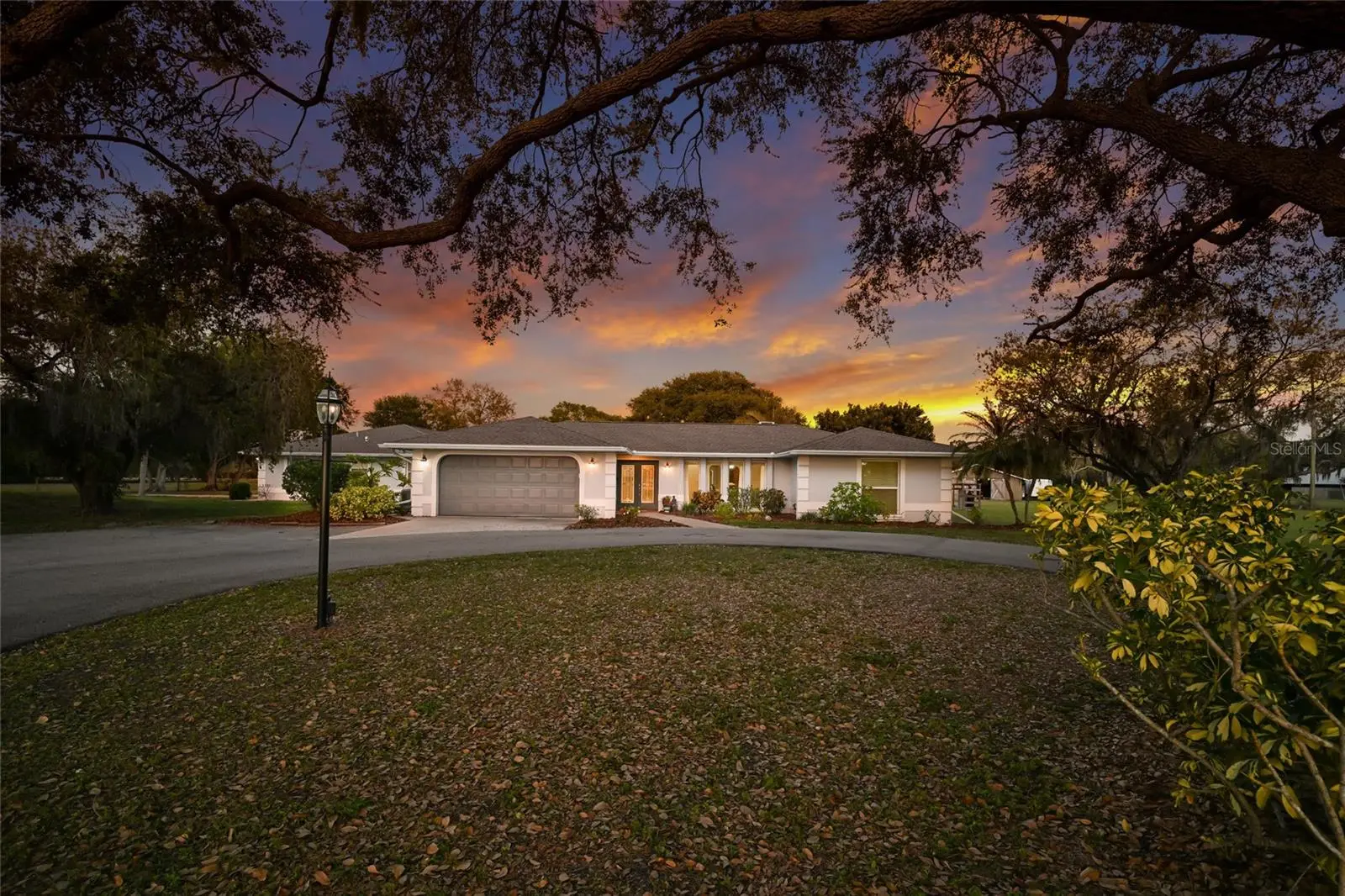 1516 Fox Creek Drive, FL