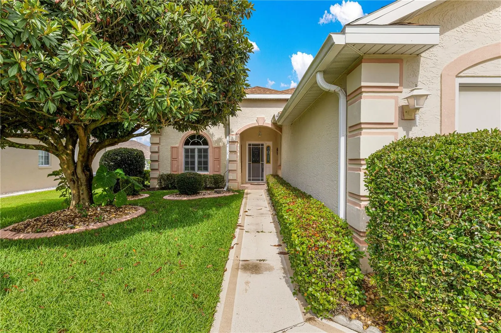 2352 58th Terrace, FL