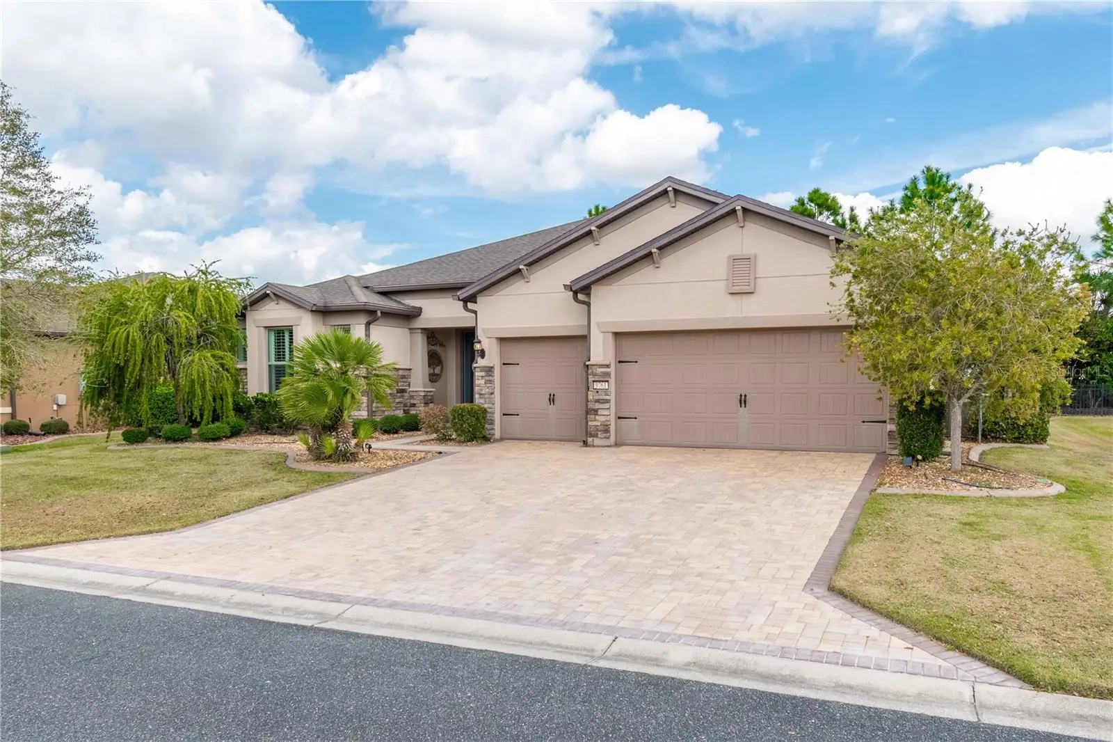 9761 74th Place, FL