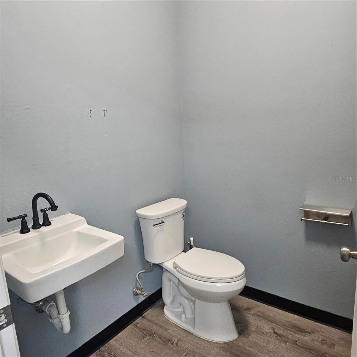 1806 1st Street, FL