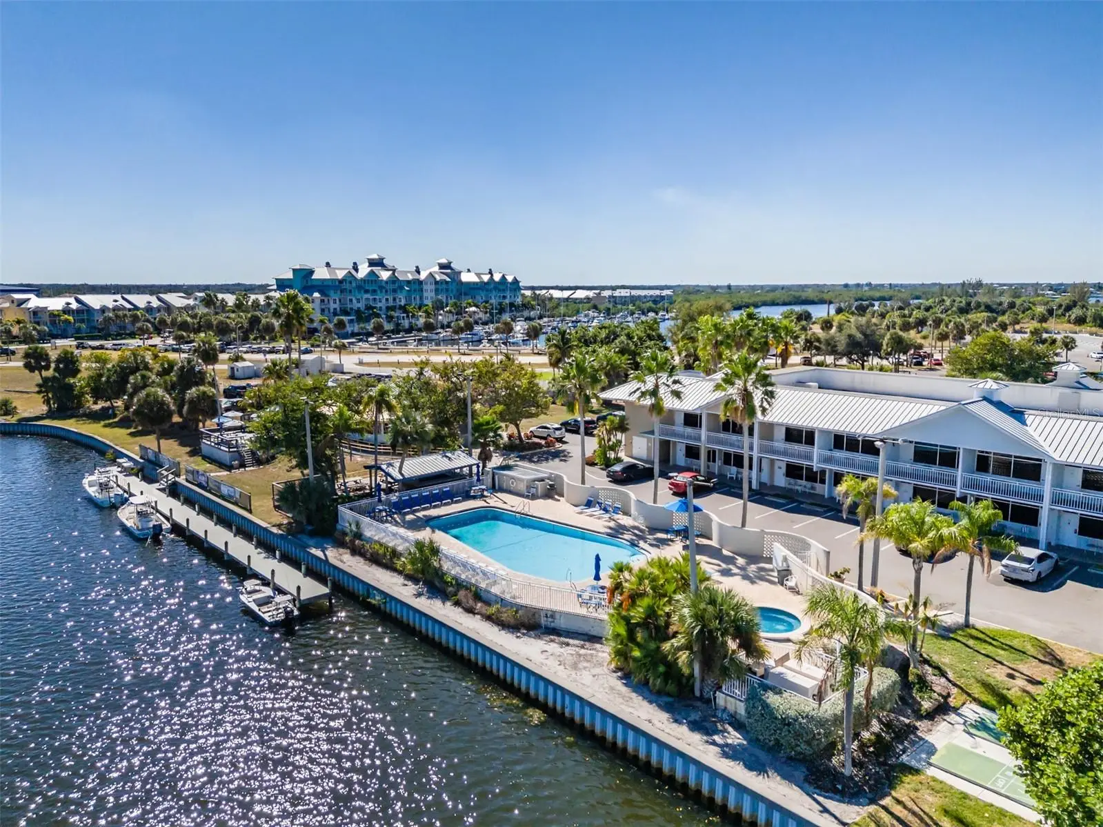 611 Destiny Drive, FL