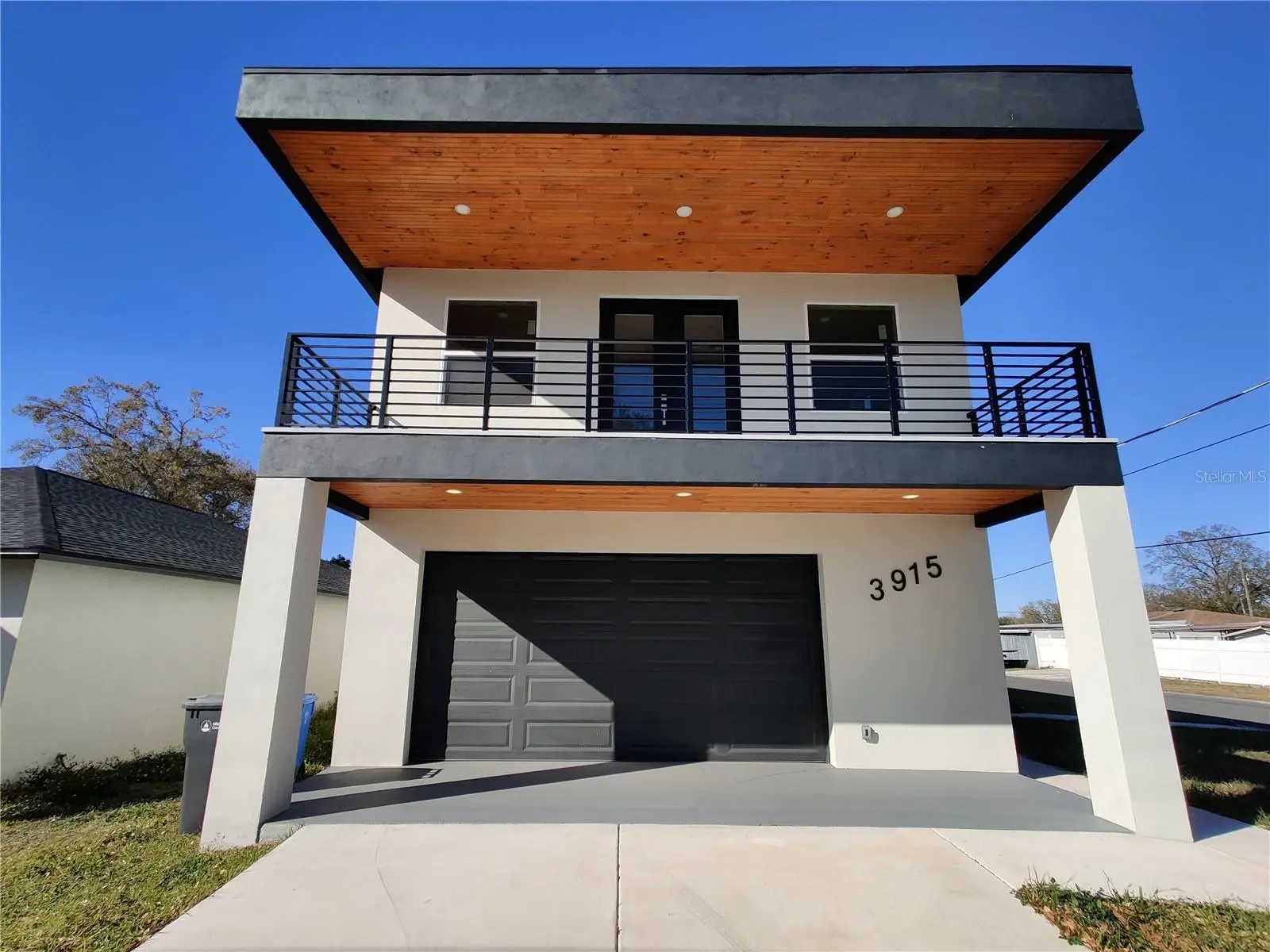 3915 Robson Street, FL
