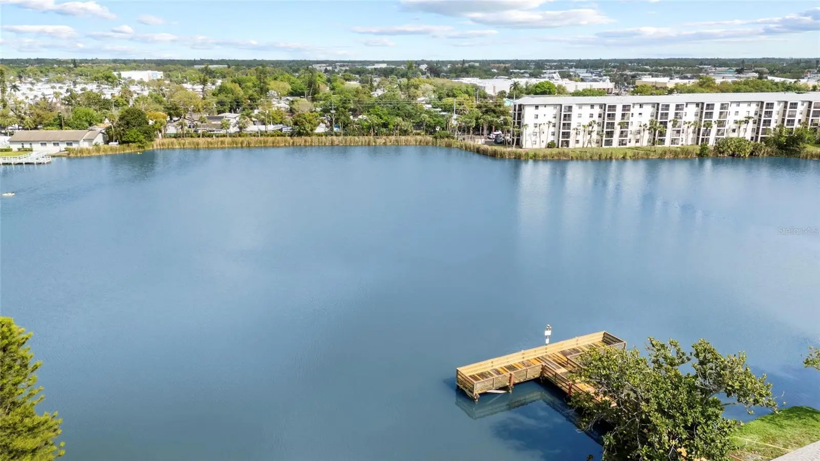 3959 Lake Bayshore Drive, FL
