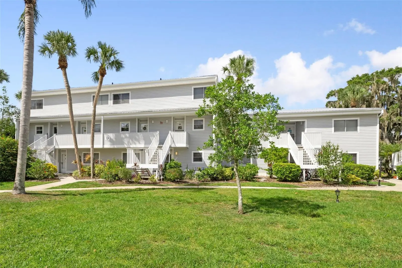 125 River Bend Place, FL