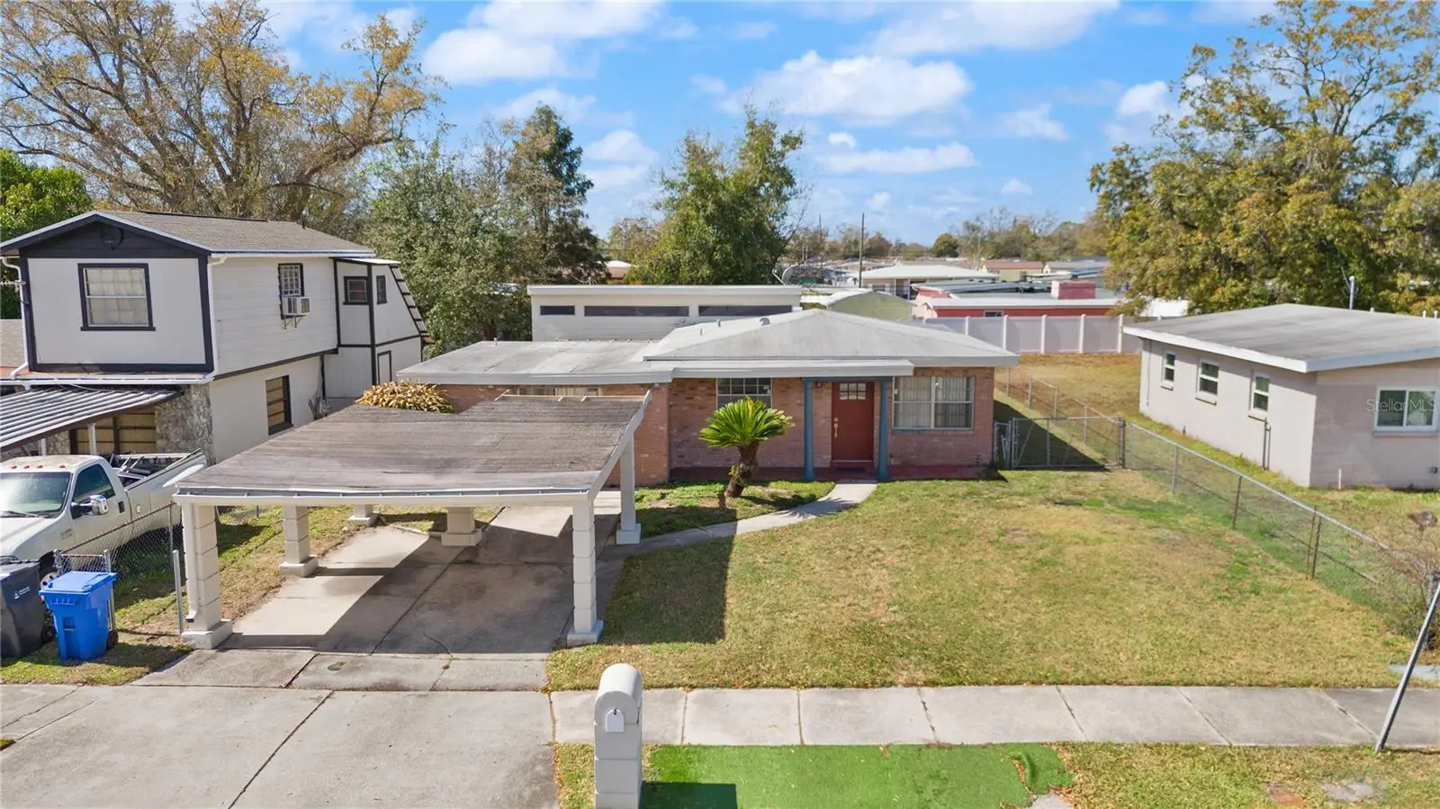 6206 Lois Avenue, FL