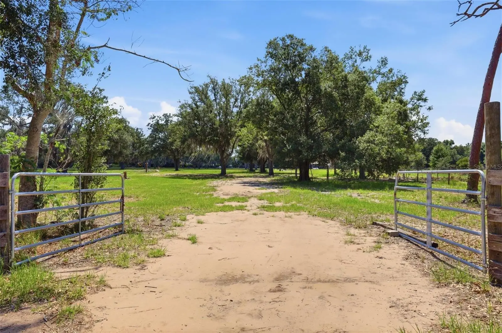 6096 Cul De Sac Road, FL