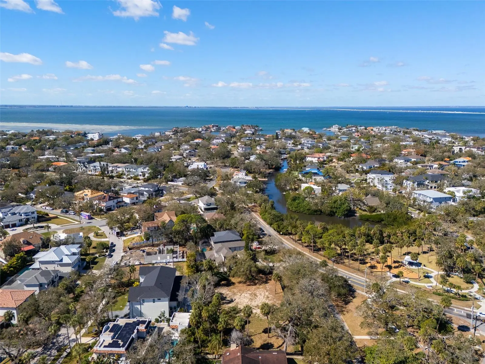 4628 Bay To Bay Boulevard, FL