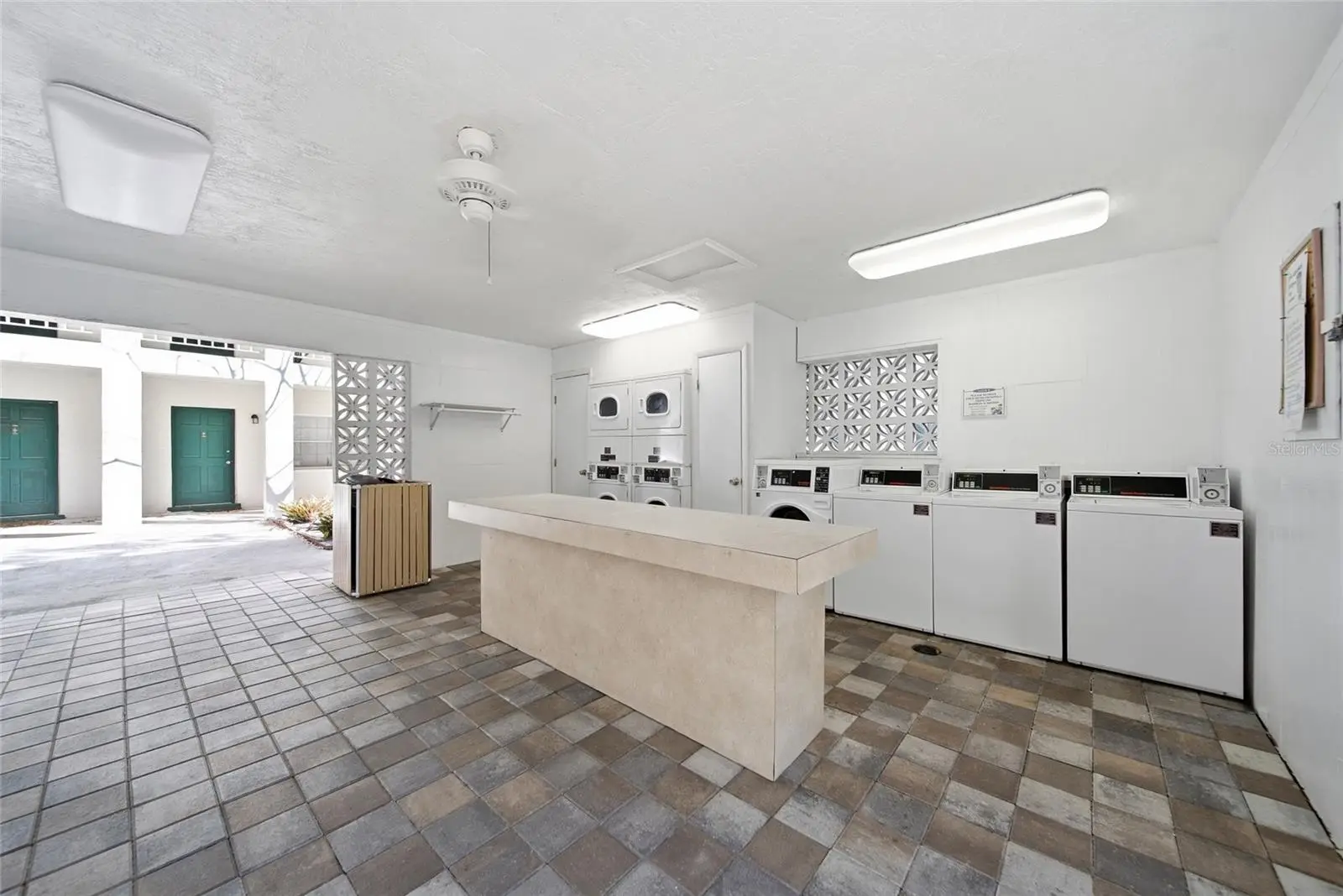 4335 Aegean Drive, FL