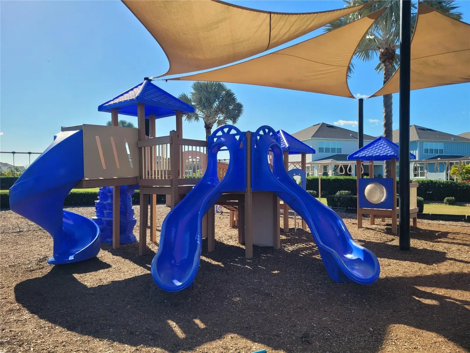 5518 Luminar Pointe Lane, FL