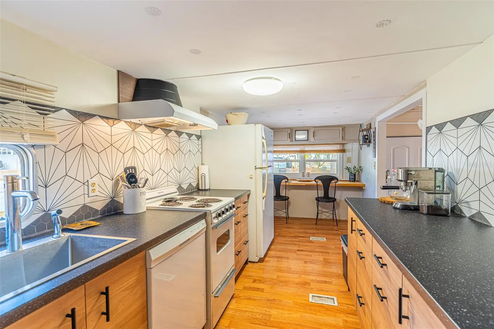 77 Silversides Street, FL
