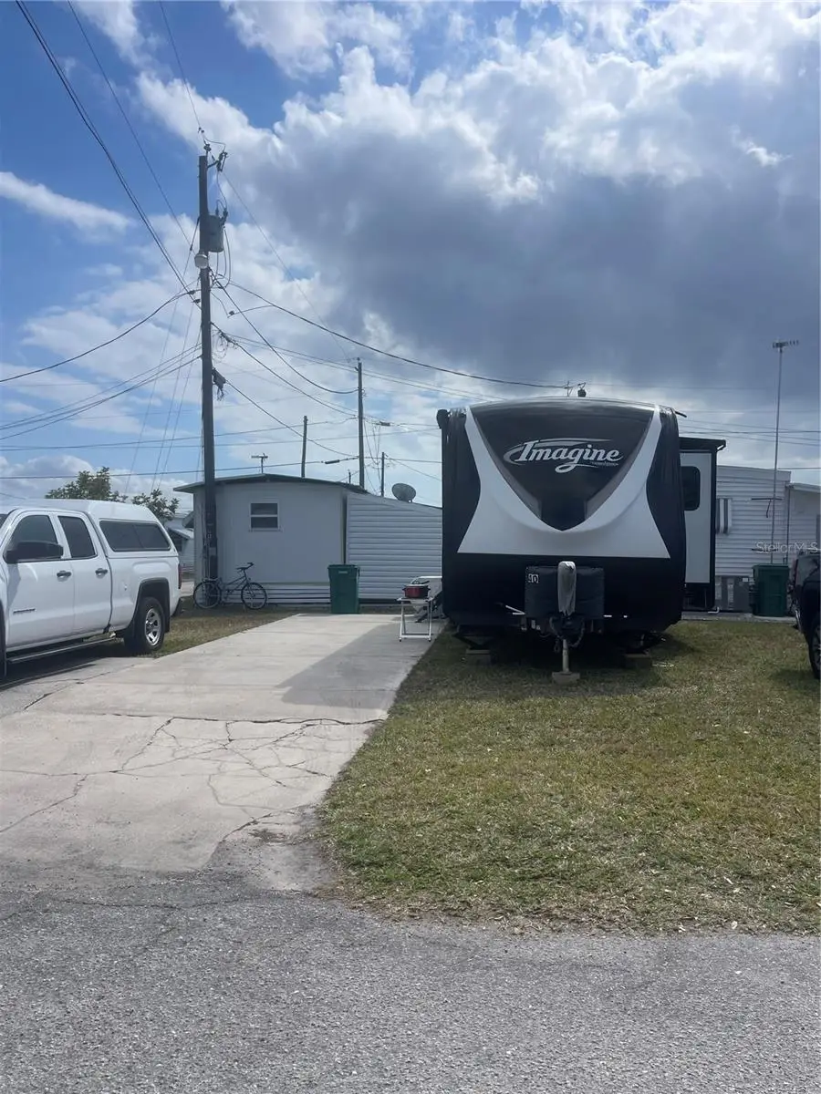 40 Illinois Street, FL