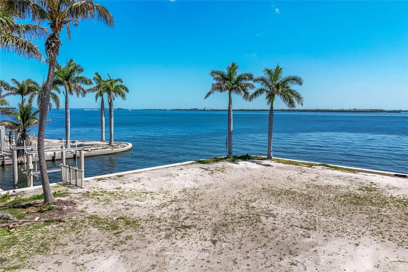 407 20th Place, FL