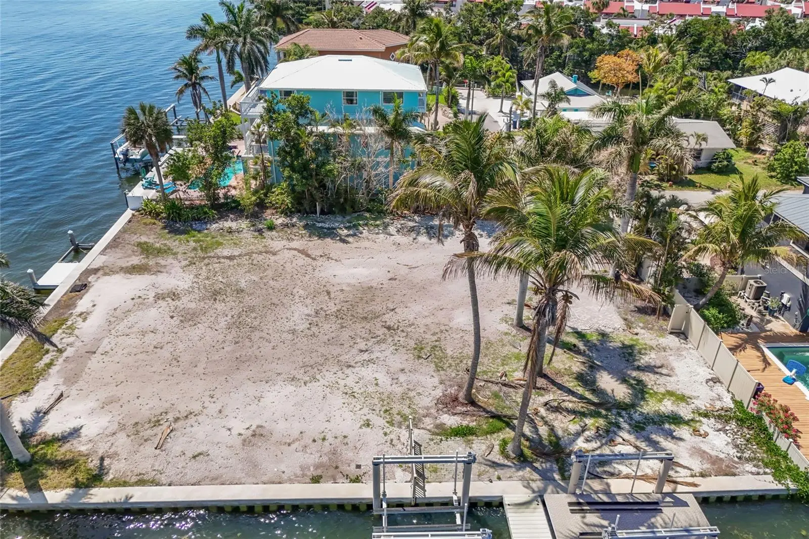 407 20th Place, FL
