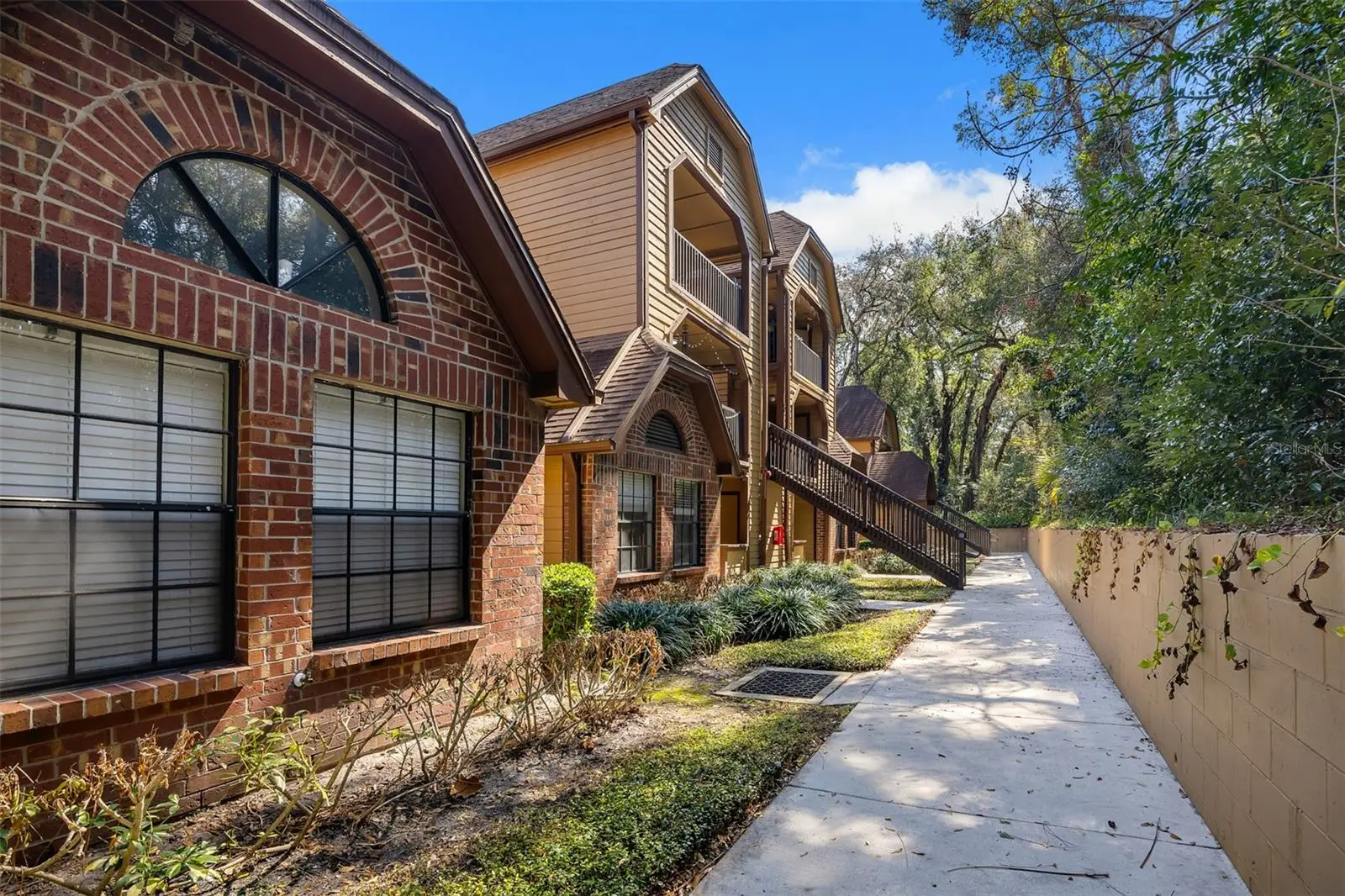 485 Forestway Circle, FL