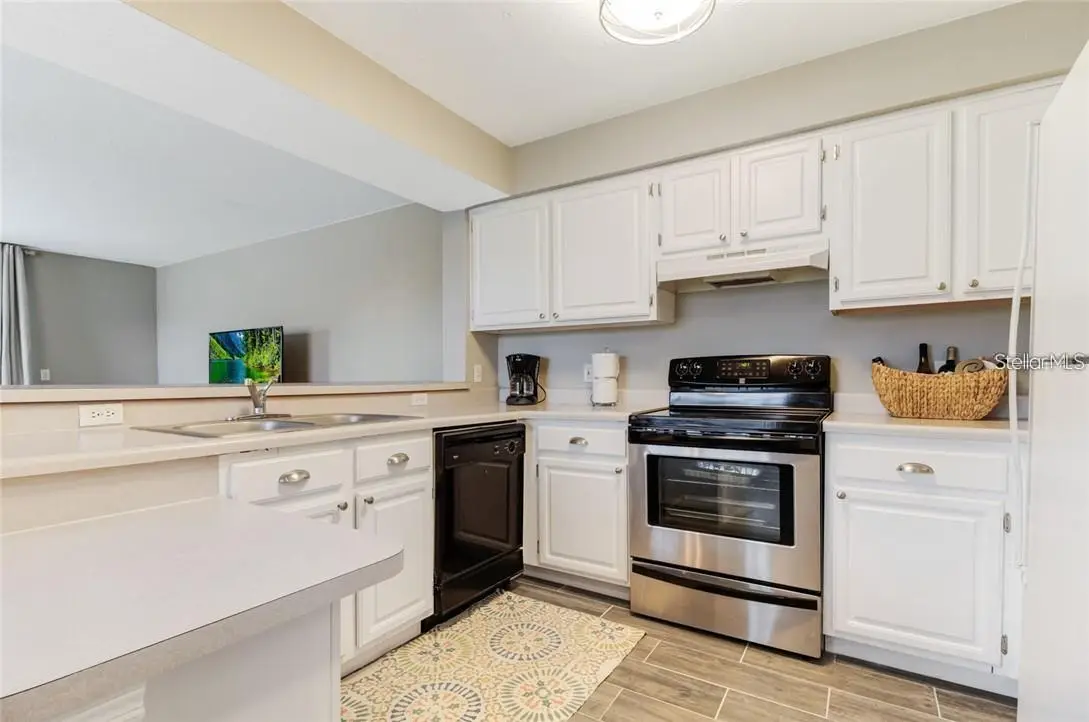 13953 Fairway Island Drive, FL