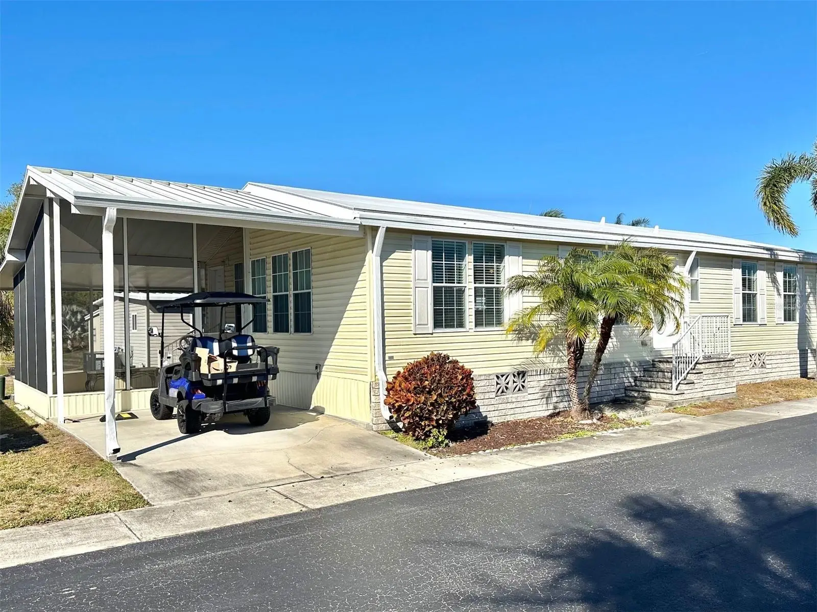 11228 102nd Street, FL
