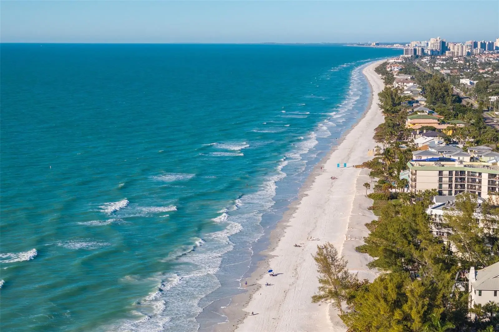 2302 Bay Boulevard, FL