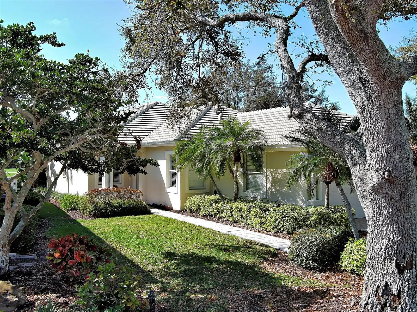 311 Lansbrook Drive, FL