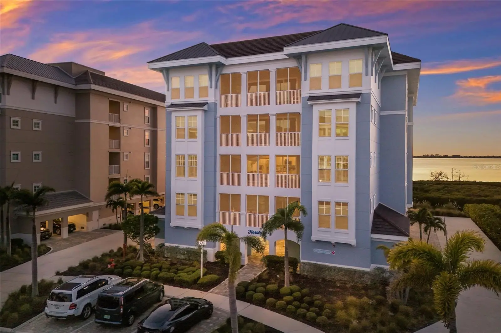 376 Aruba Circle, FL