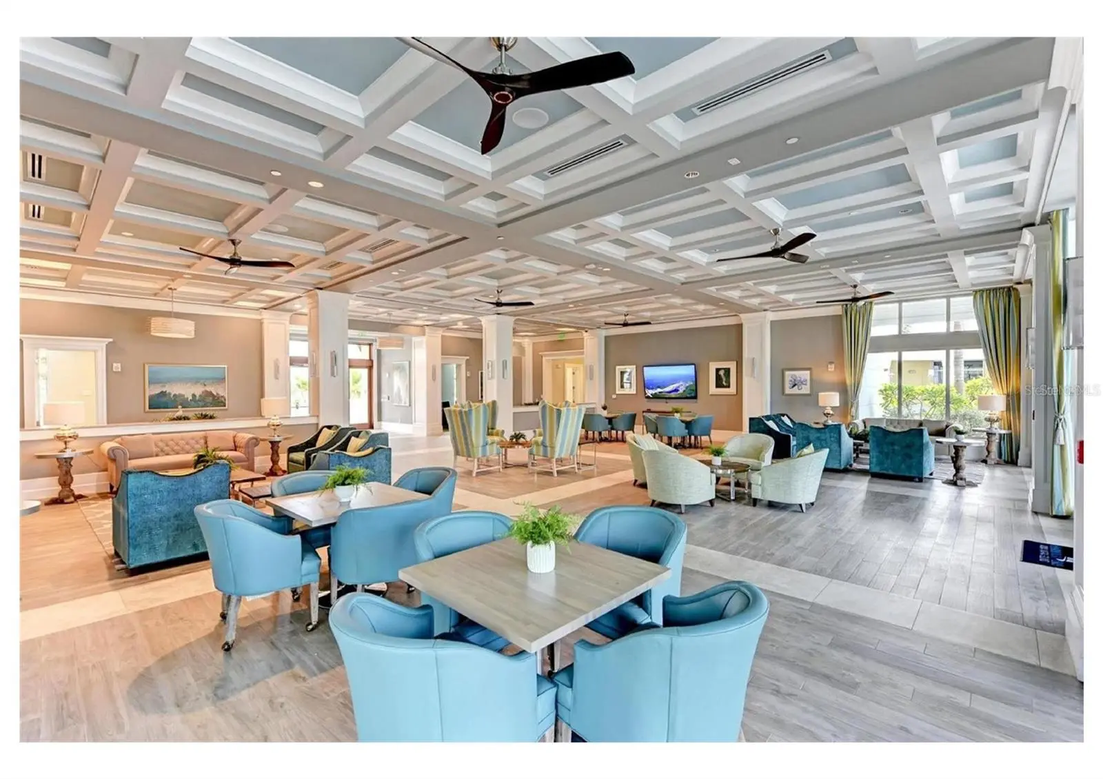 376 Aruba Circle, FL