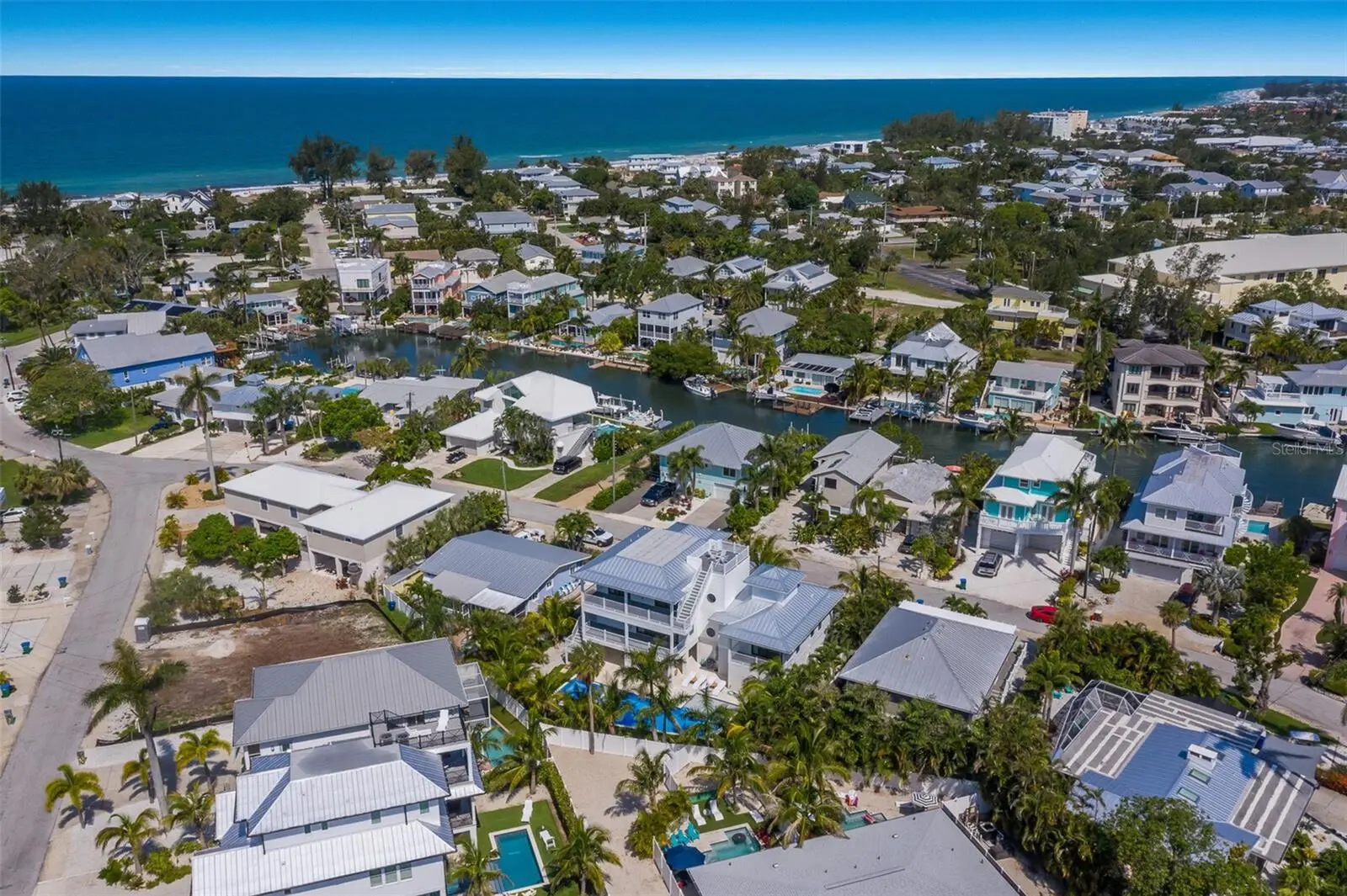 227 Harbor Drive, FL