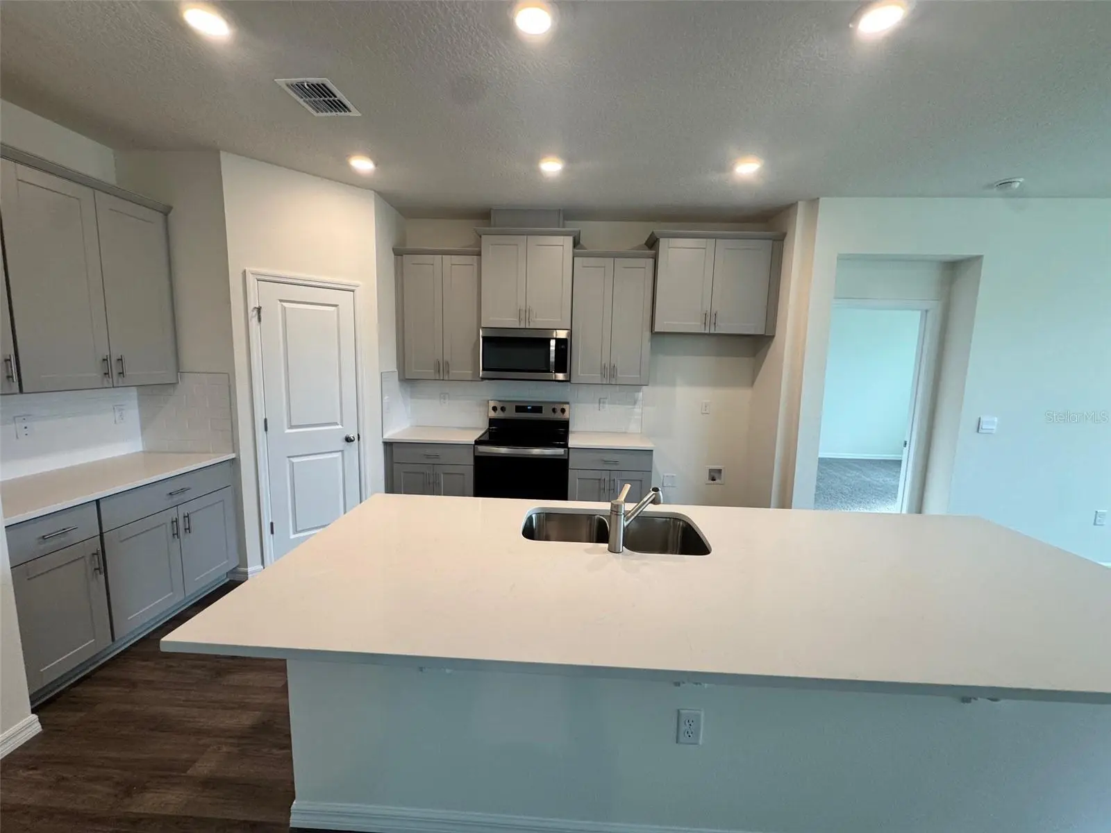 3013 Kingsman Trail, FL