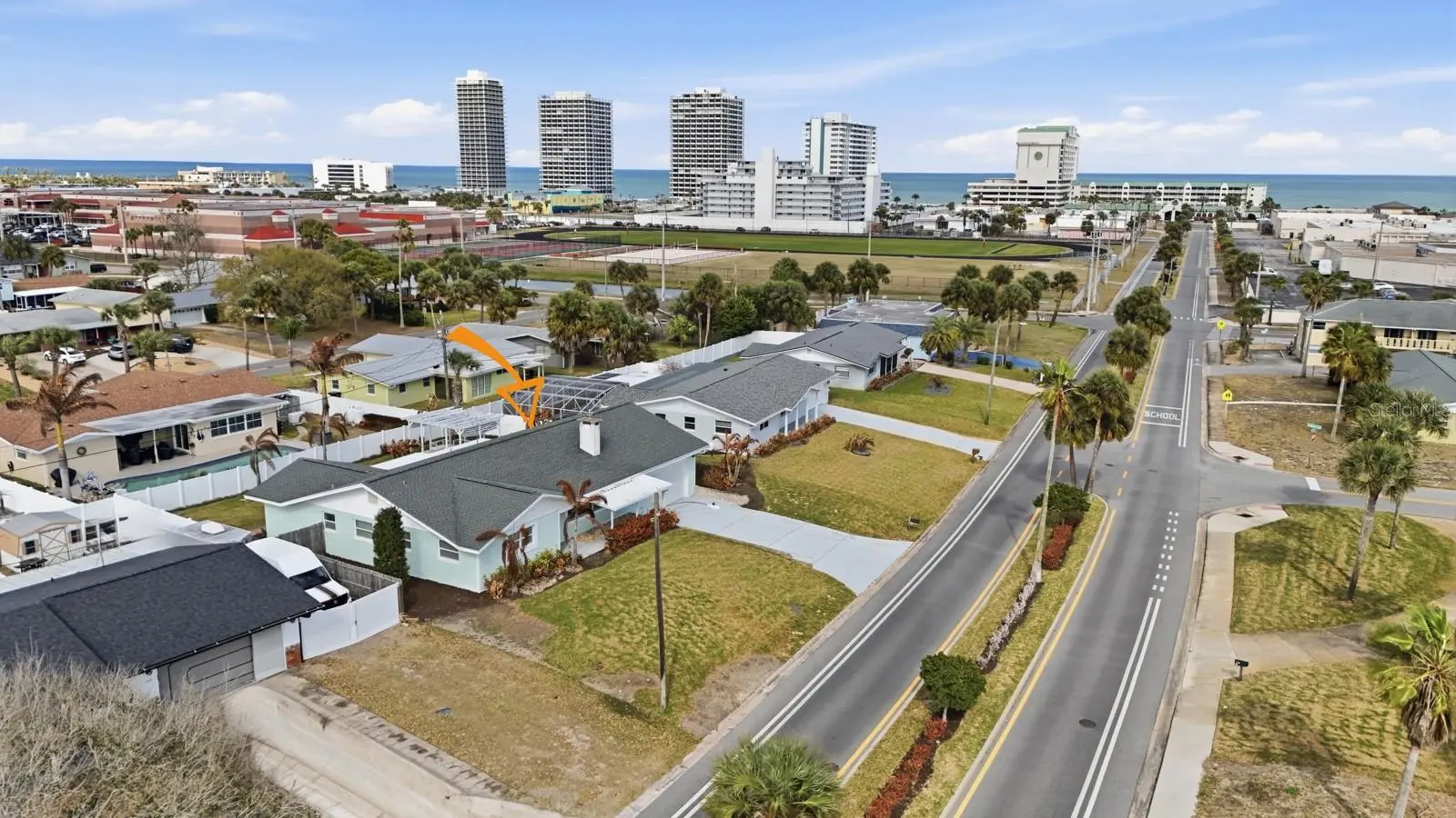 341 Plaza Boulevard, FL