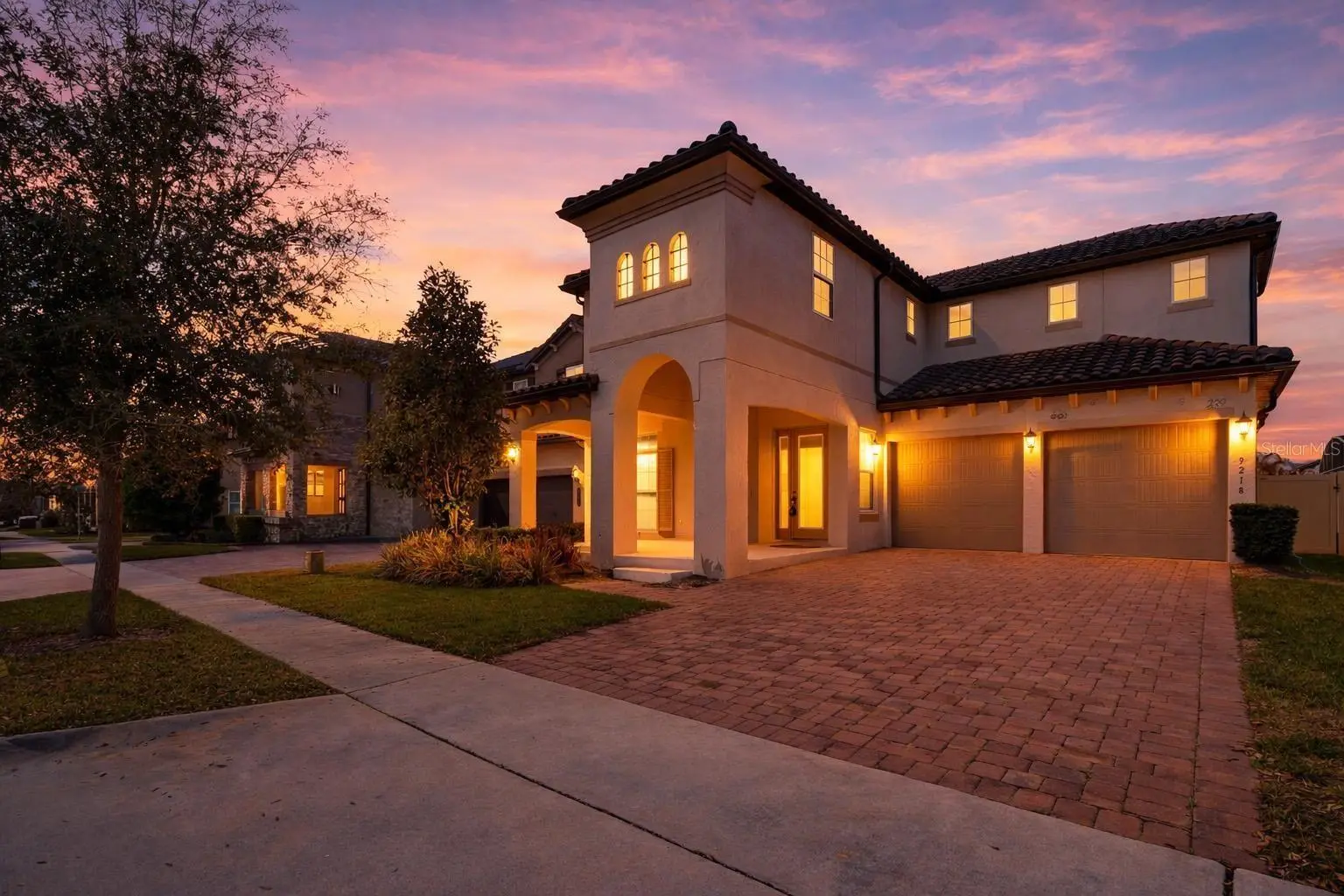 9218 Holliston Creek Place, FL