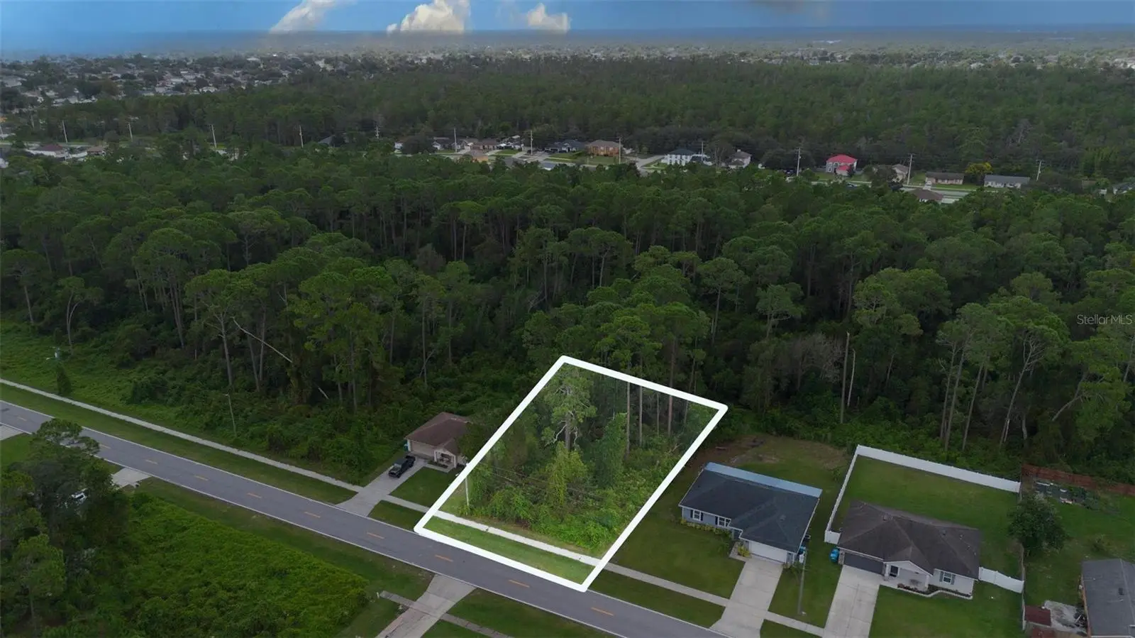 2657 Captain Drive, FL