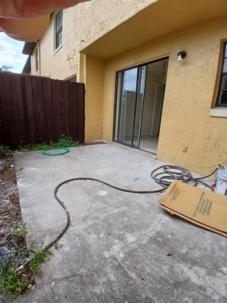 7454 Wynnewood Square, FL