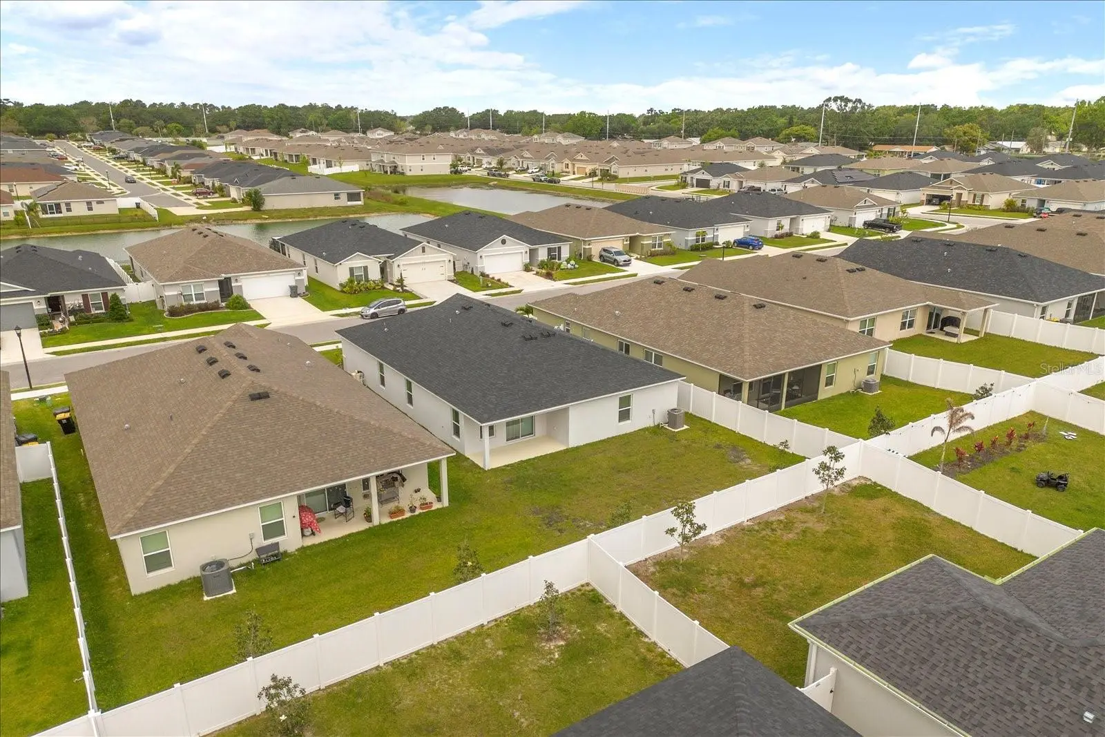 1429 Mattie Pointe Lane, FL