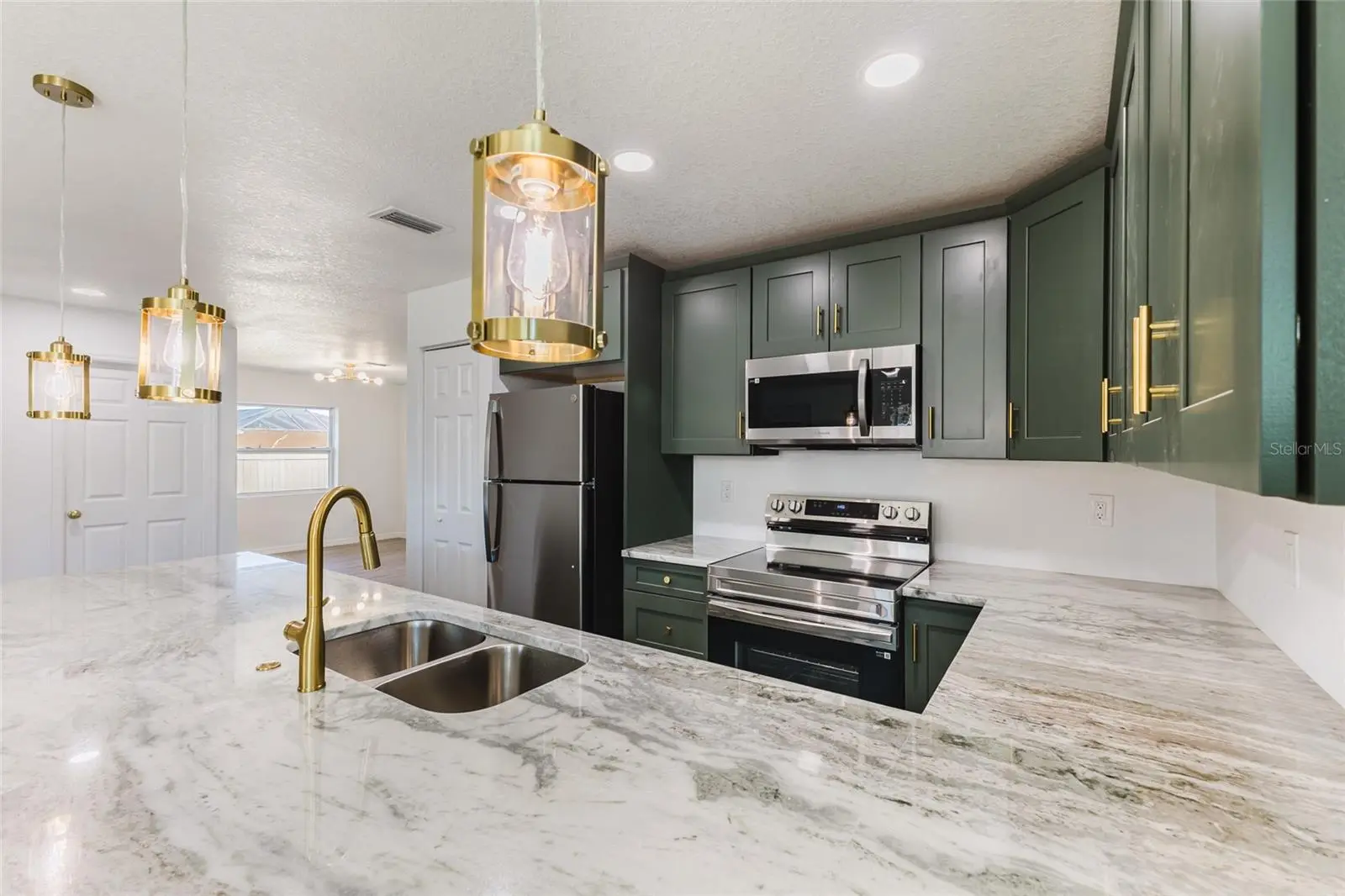 6254 Spinnaker Boulevard, FL