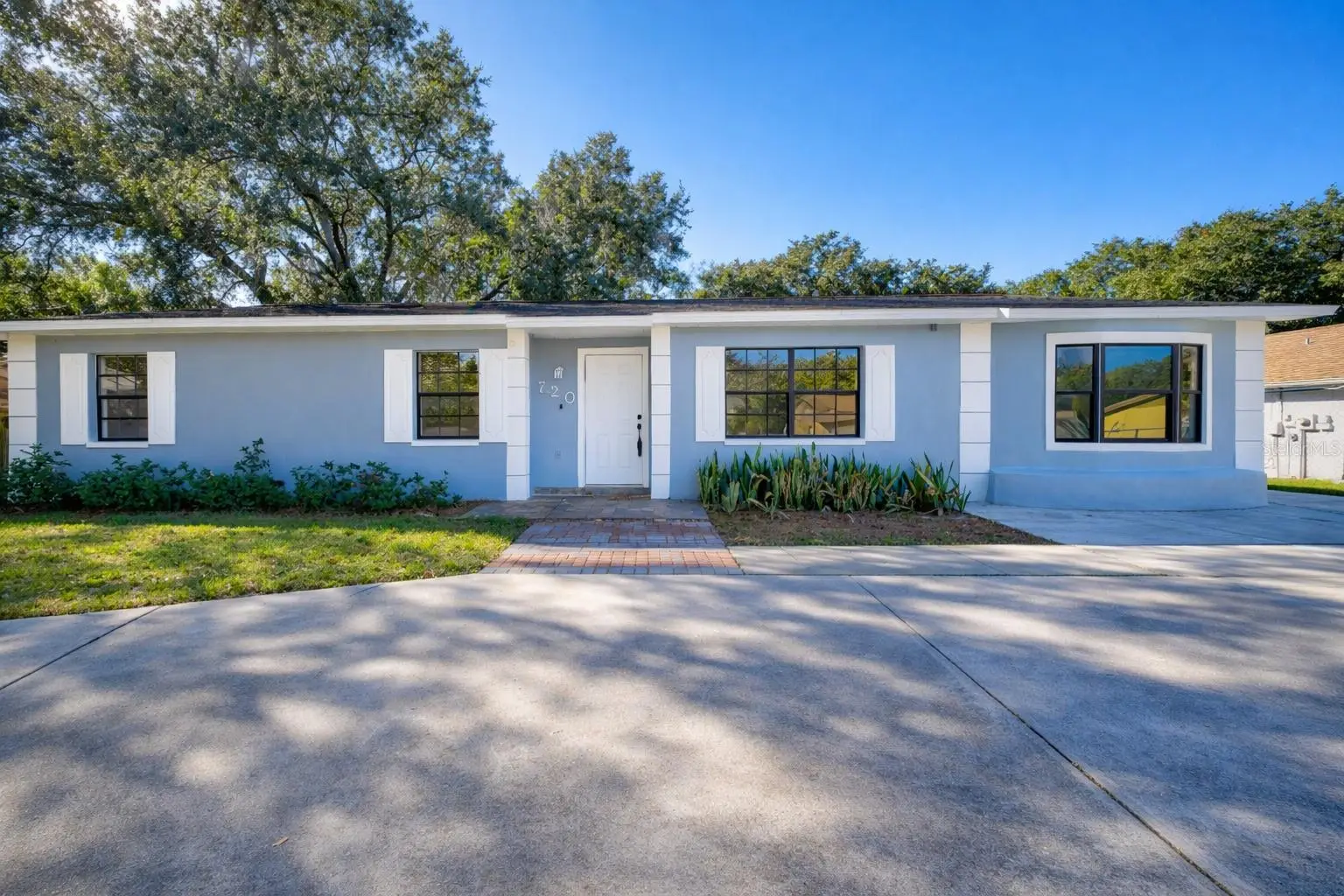 720 Swiss Drive, FL