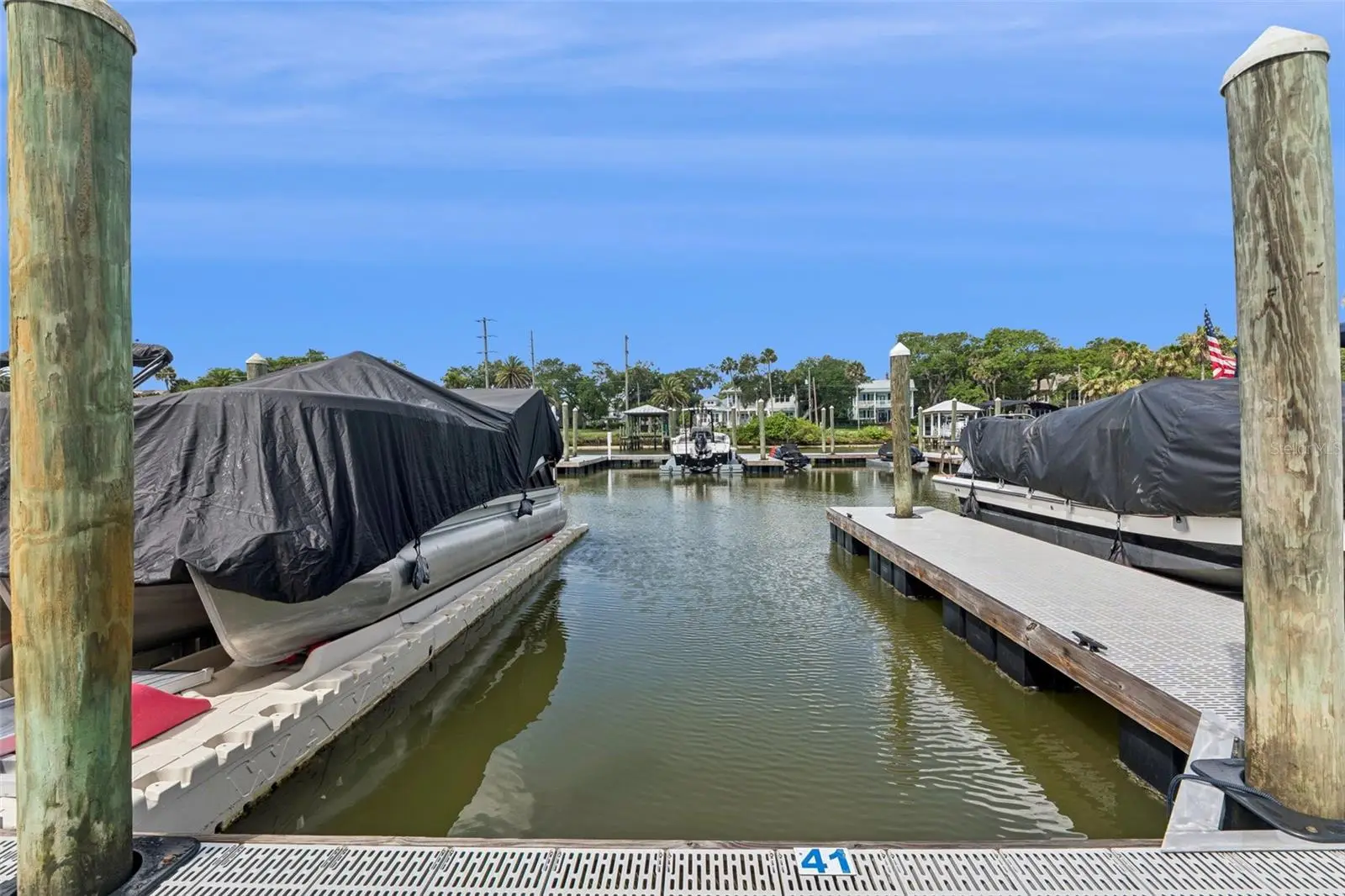3 Riverwalk Drive, FL