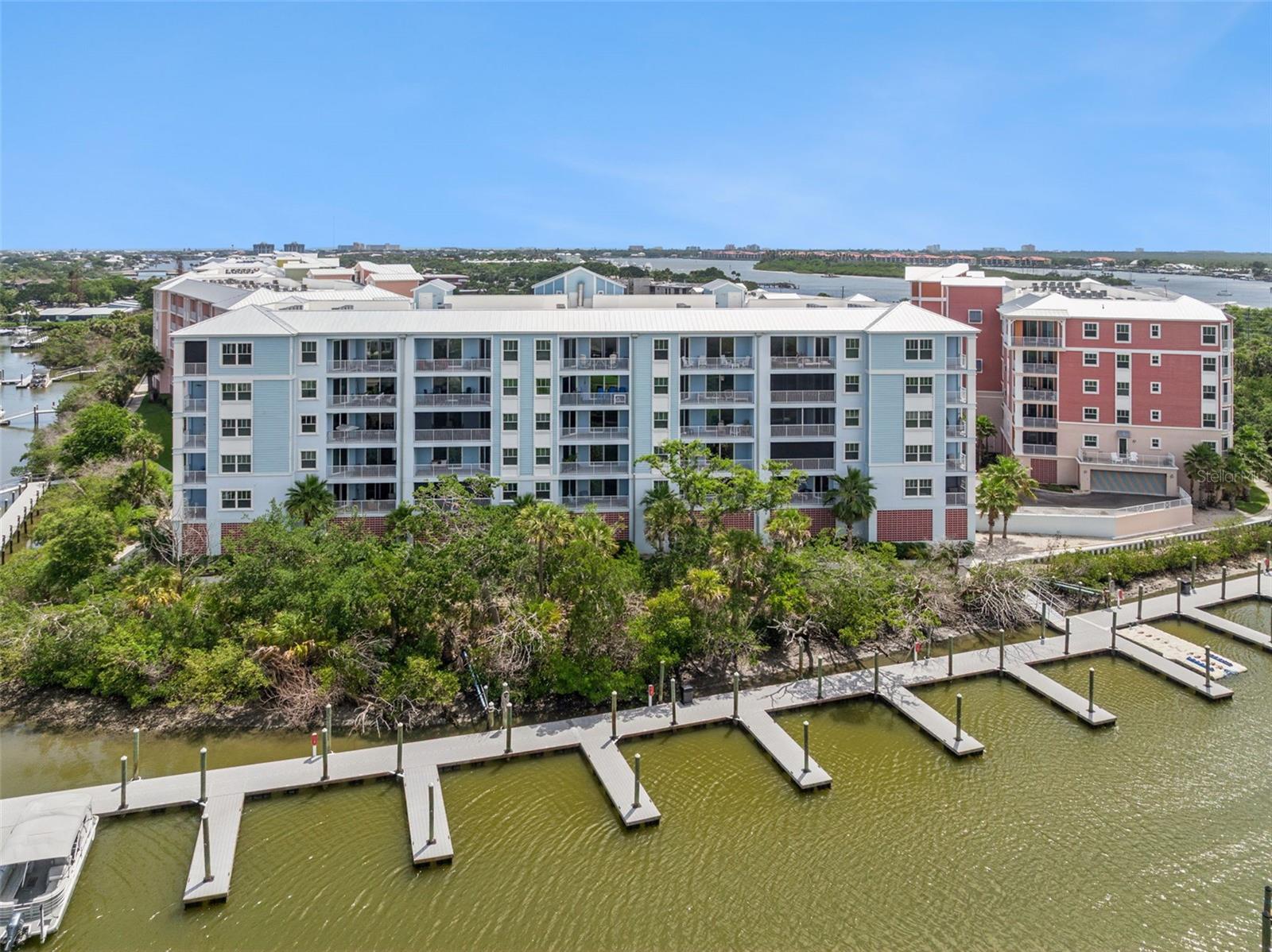 3 Riverwalk Drive, FL