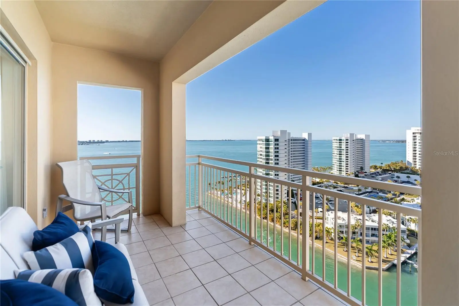1111 Ritz Carlton Drive, FL