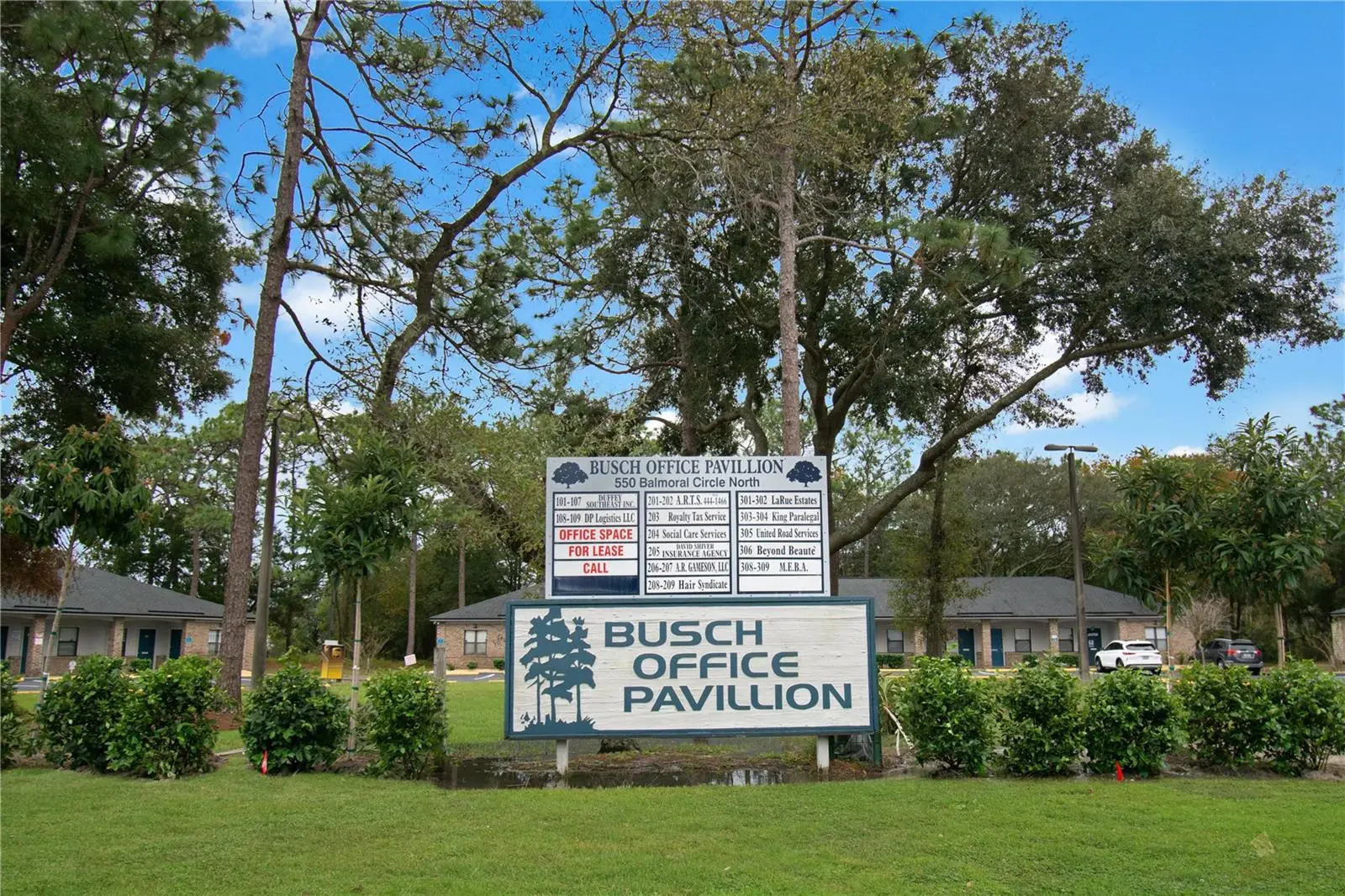 550 Balmoral Circle, FL