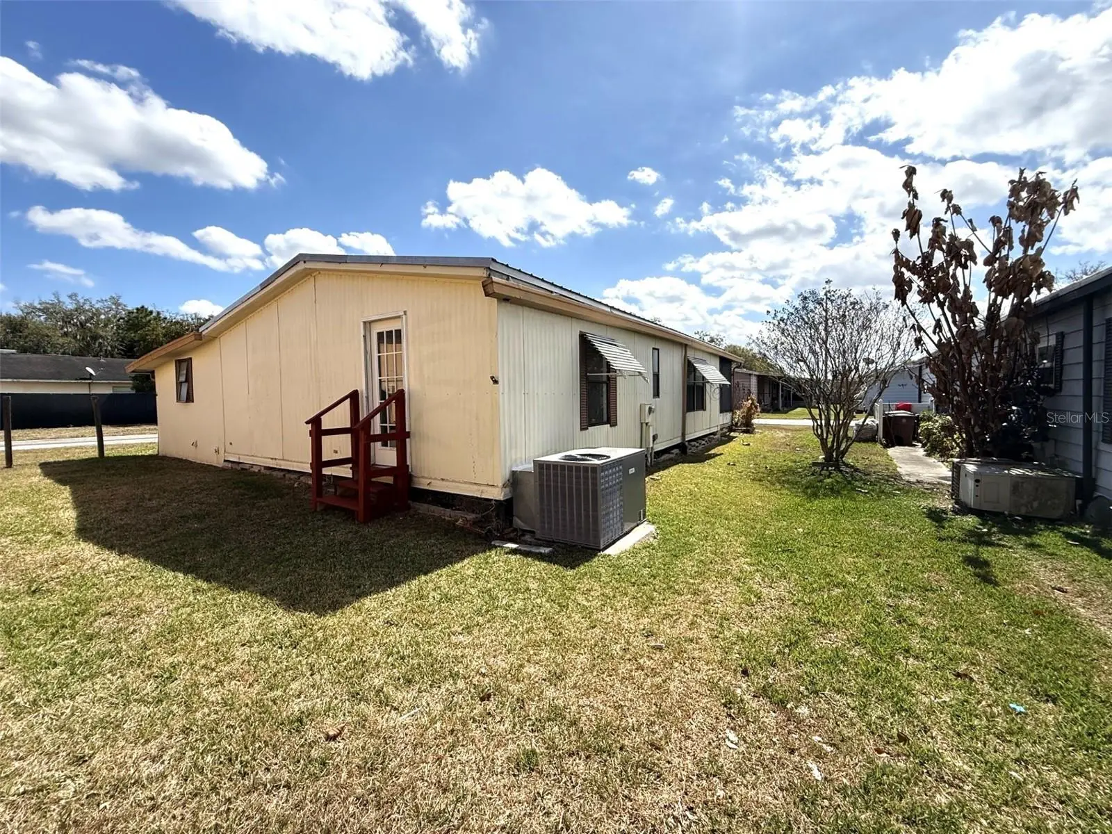2055 Floral Avenue, FL