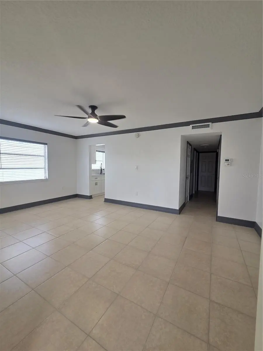 10215 Manatee Avenue, FL