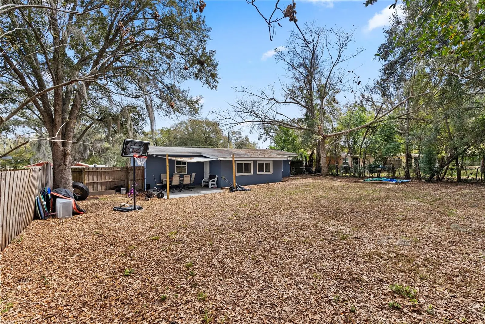 303 Louis Street, FL
