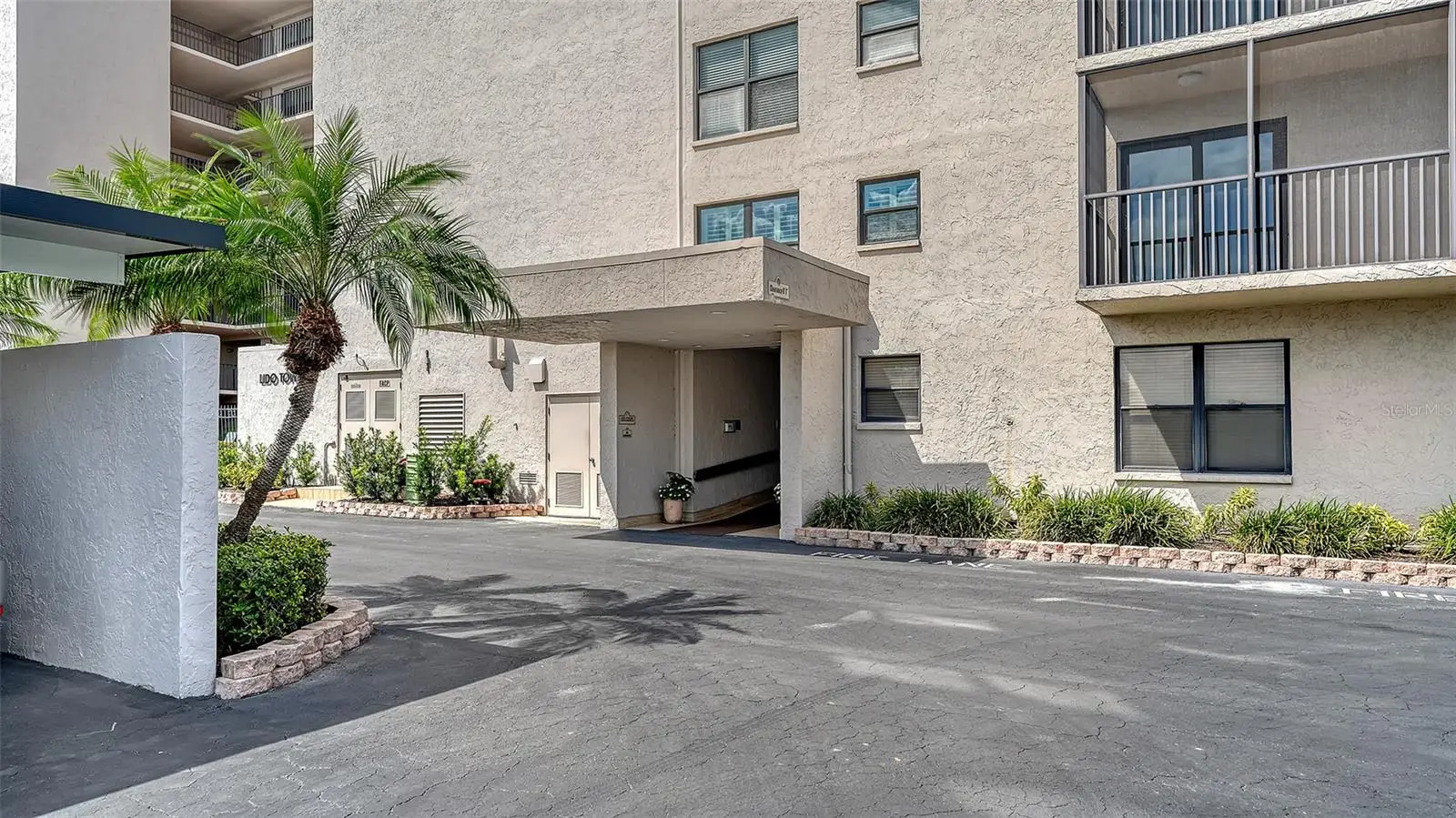 1001 Benjamin Franklin Drive, FL