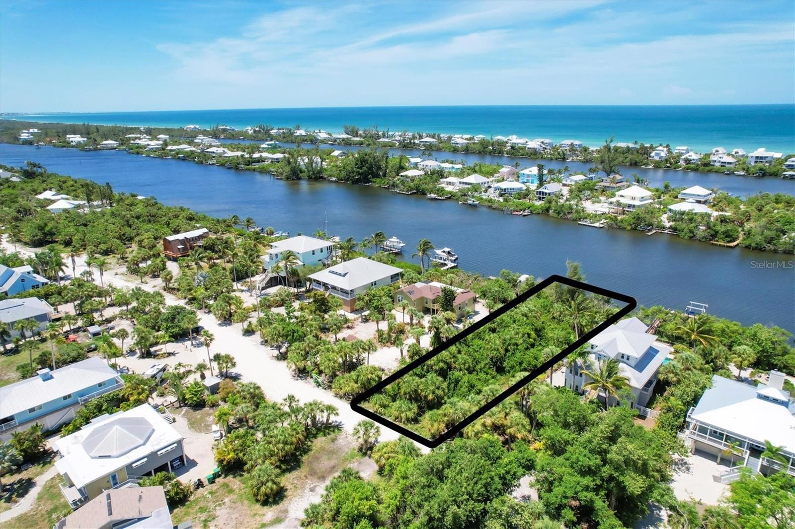 211 Kettle Harbor Drive, FL