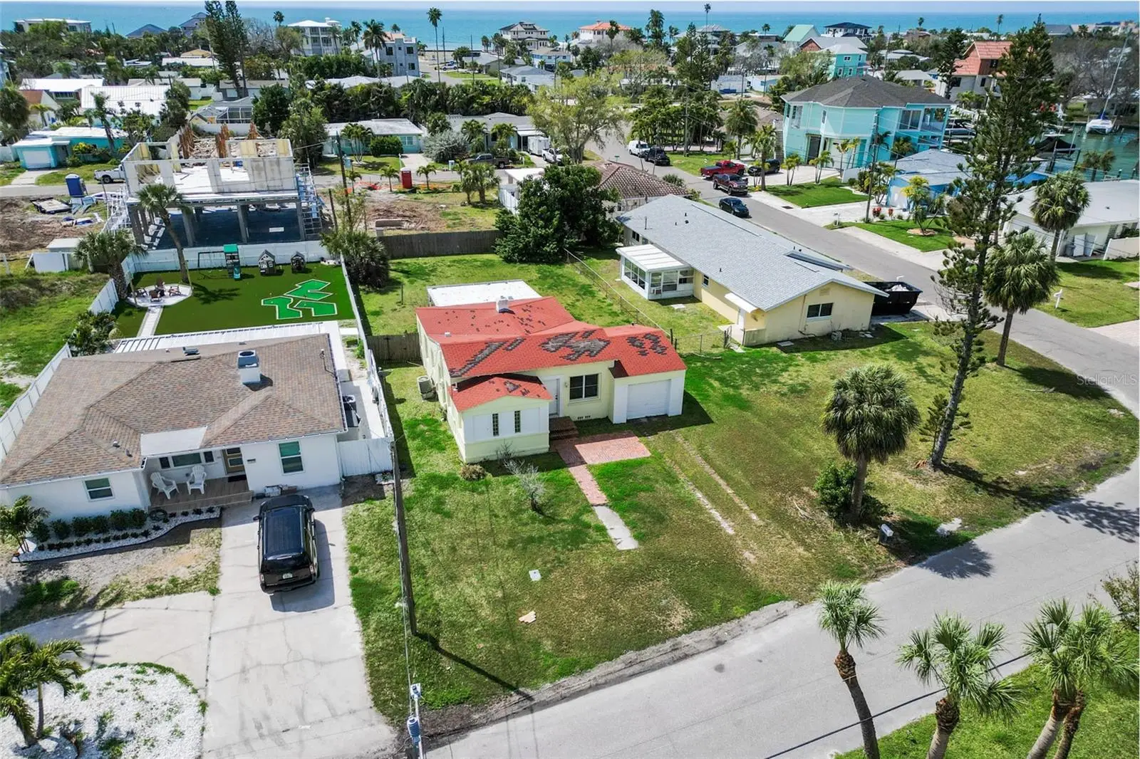 15822 Redington Drive, FL