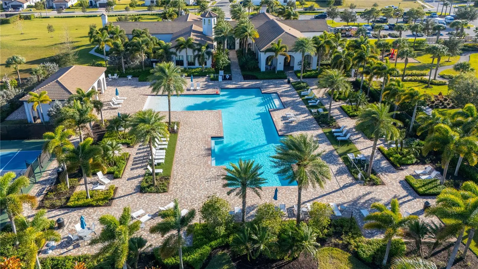 AVE MARIA, FL