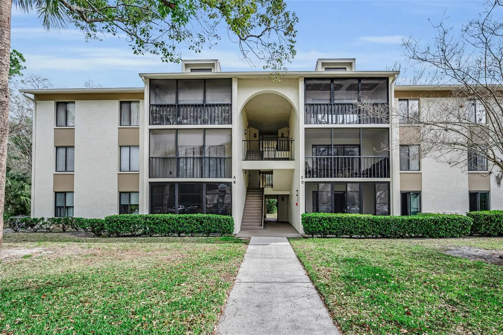 3232 Lake Pine Way, FL