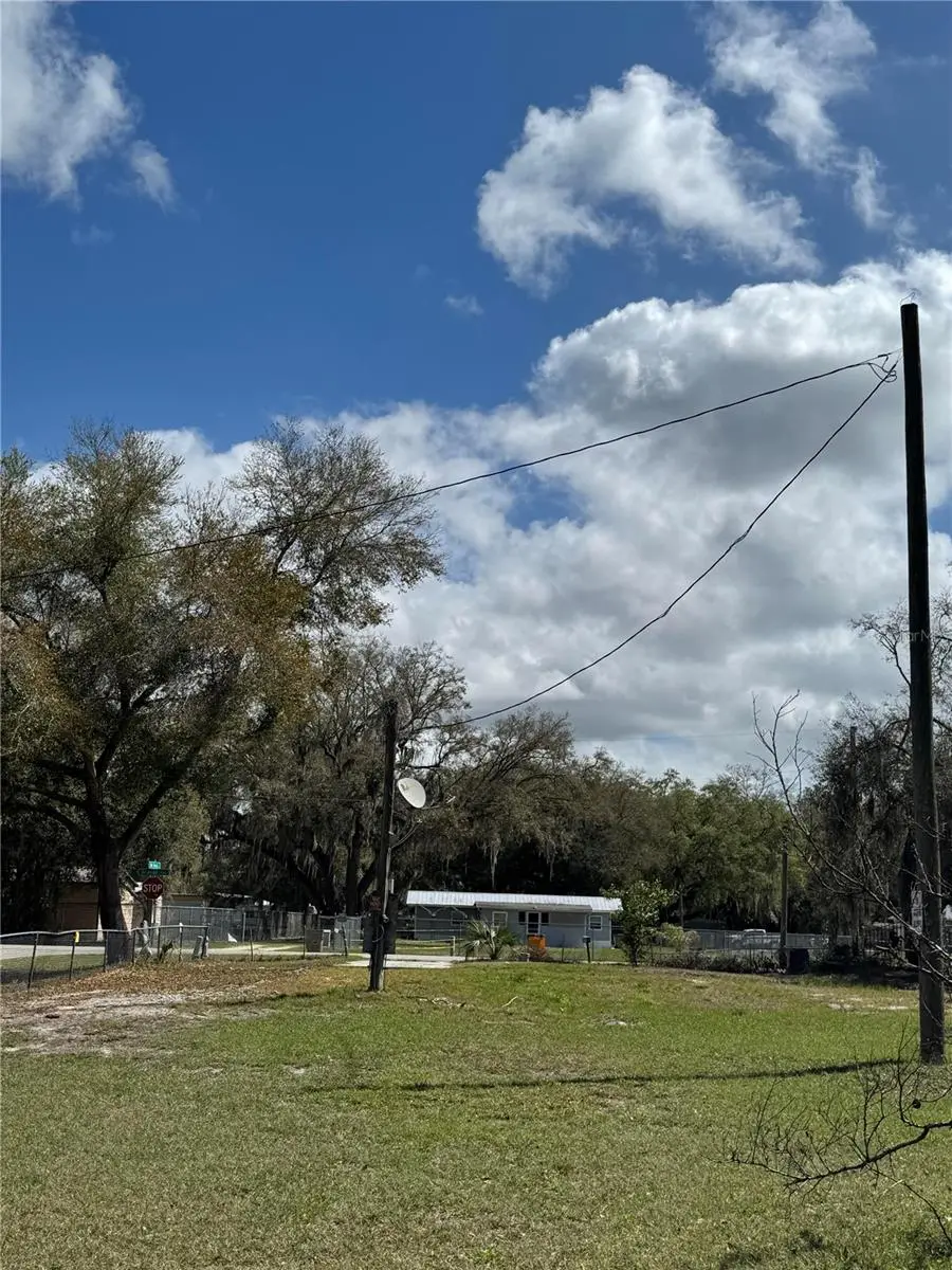 1700 Orange Lane, FL