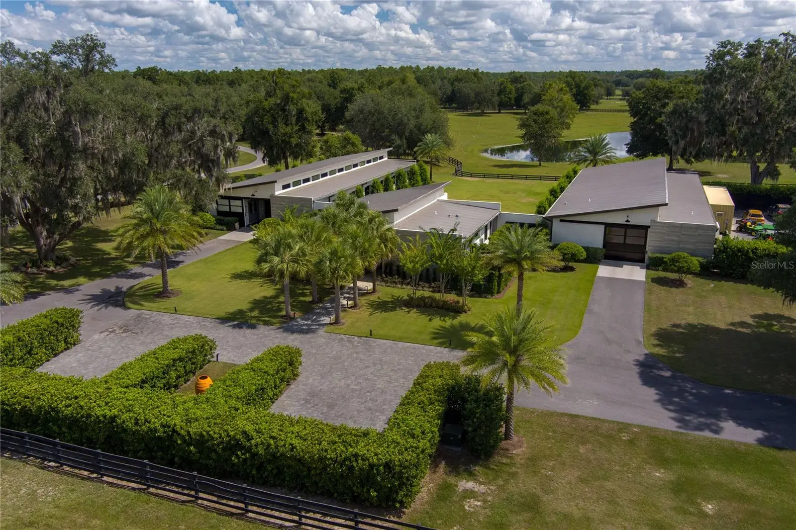 2875 150 Avenue, FL