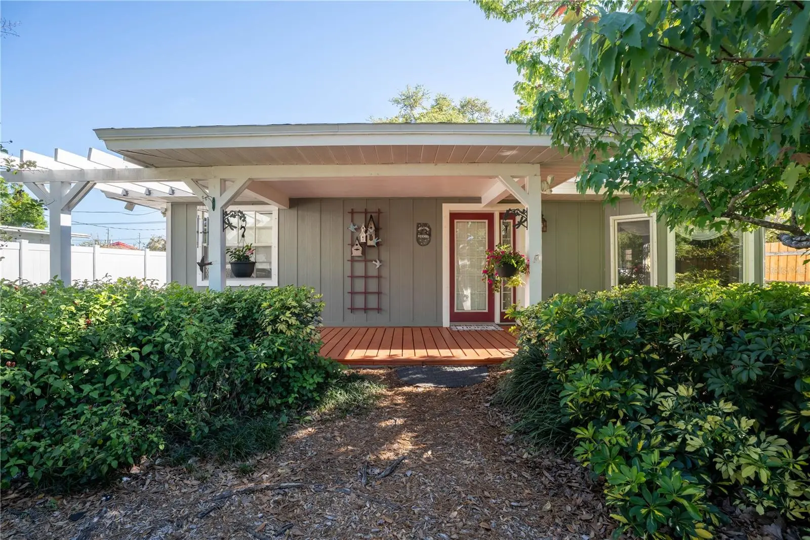 2567 Central Avenue, FL