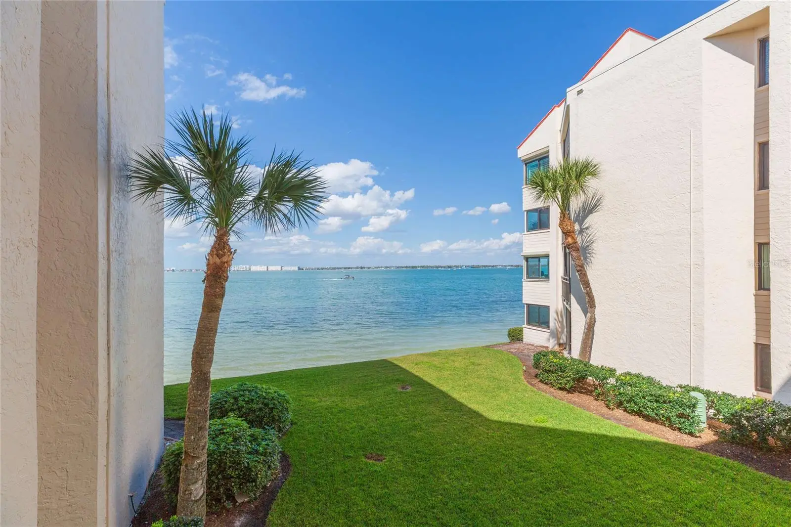 5633 Puerta Del Sol Boulevard, FL