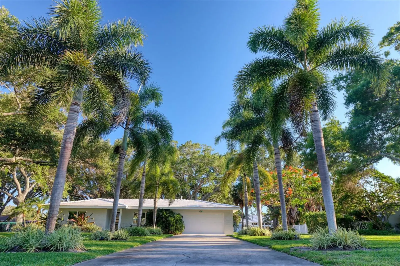 5 Shore Drive, FL